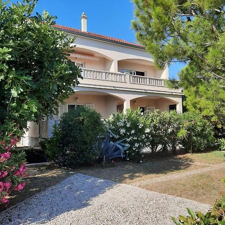 Apartmani Sruk Sukosan Luaran gambar