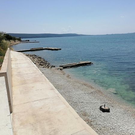Apartmani Sruk Sukosan Luaran gambar