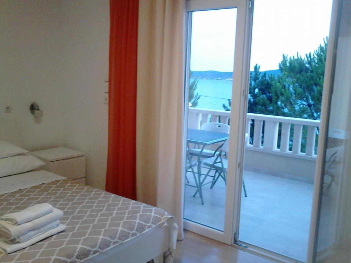 Apartmani Sruk Sukosan Luaran gambar