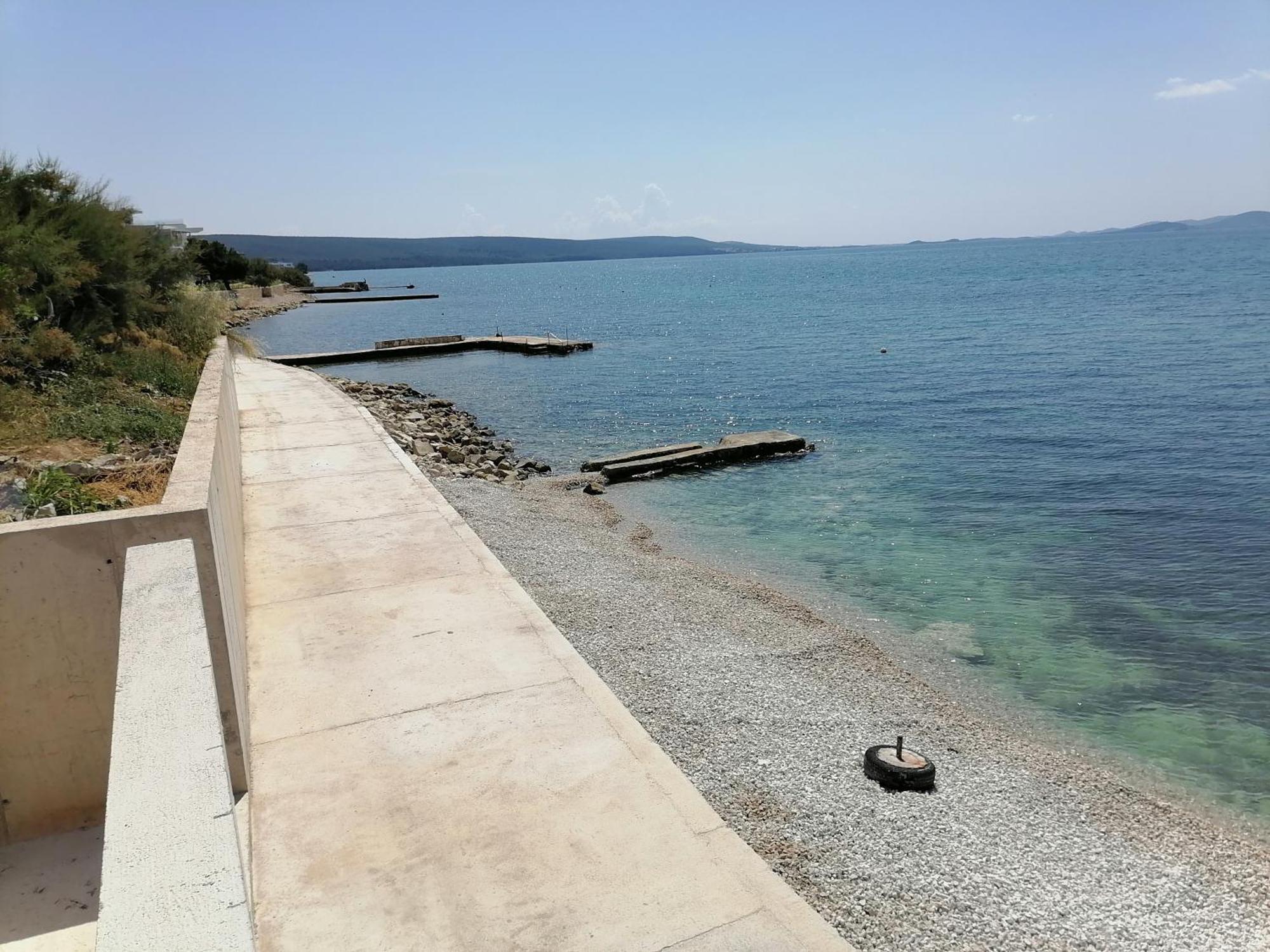 Apartmani Sruk Sukosan Luaran gambar