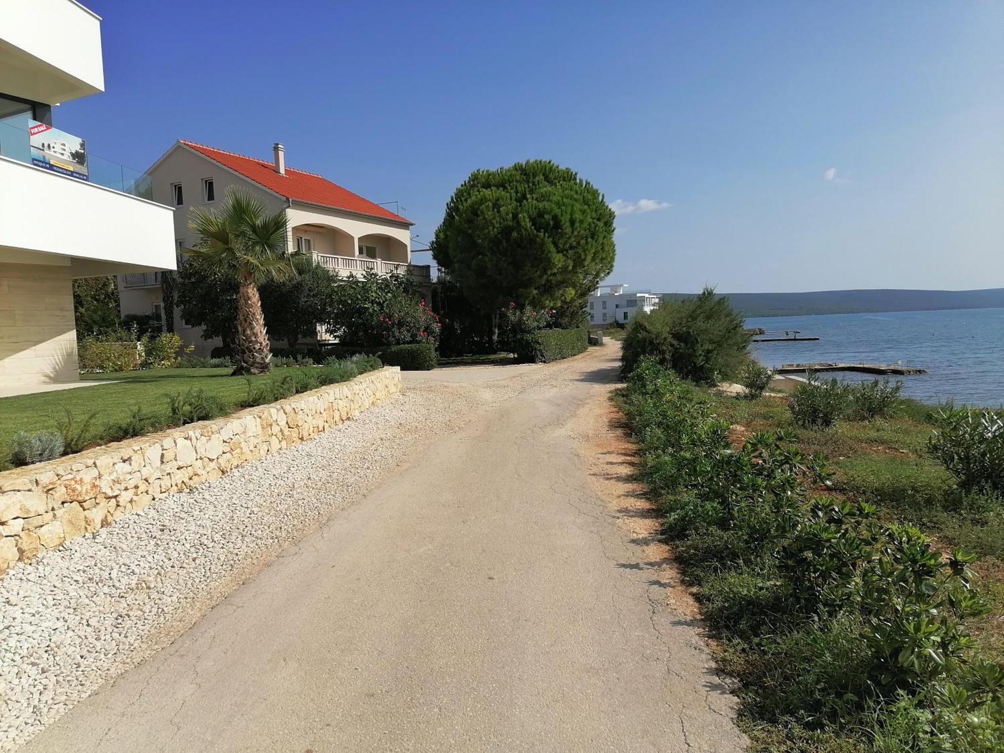 Apartmani Sruk Sukosan Luaran gambar
